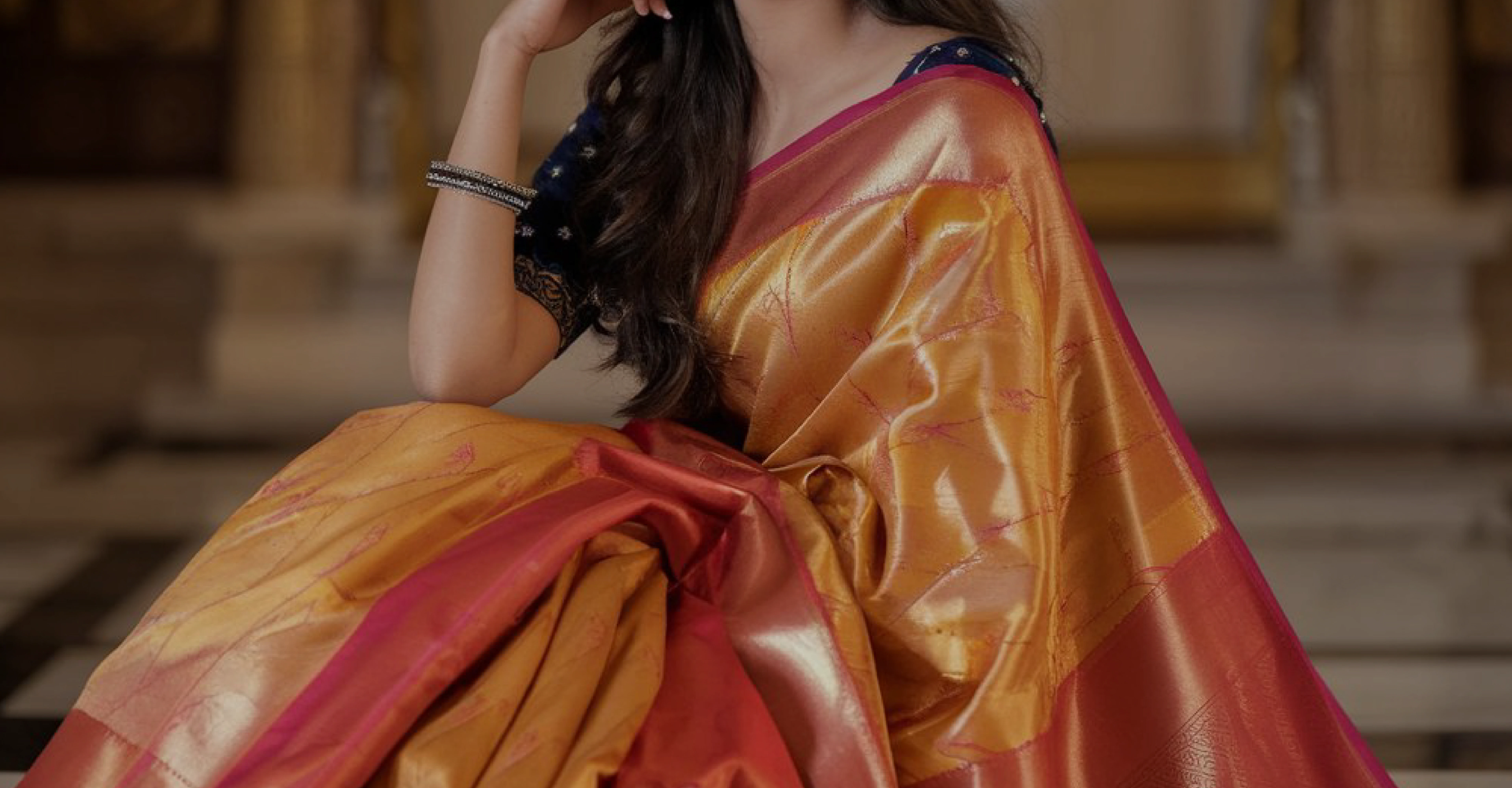 bg_sec_img_collections_home2_page1_sctn1-2